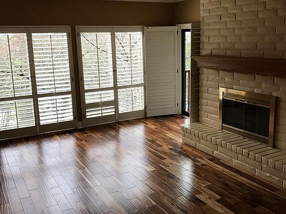 5th image of 150 Crestridge Ln