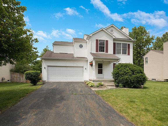 3rd image of 9260 Huggins Ln
