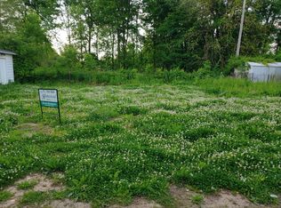 449 Dolphin St, Caledonia, MI 49316