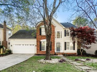 6239 Skyline Dr, Charlotte, NC 28269