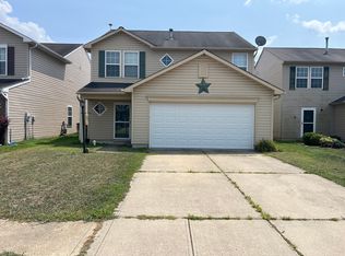 2297 Middle View Dr, Columbus, IN 47201