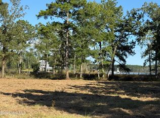 39 Sunset Point Rd, Belhaven, NC 27810