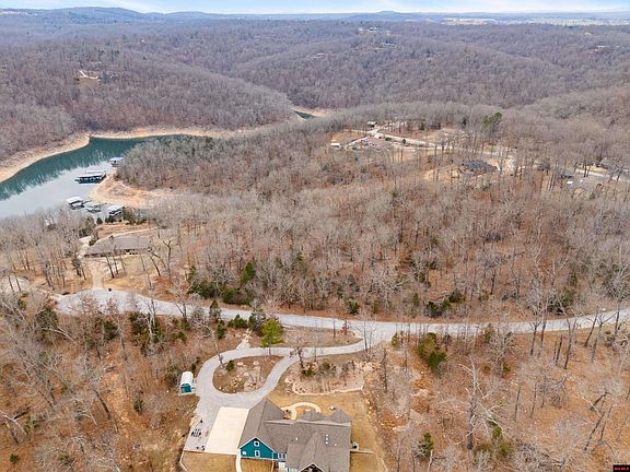 3rd image of 20 Belle Cove Rd