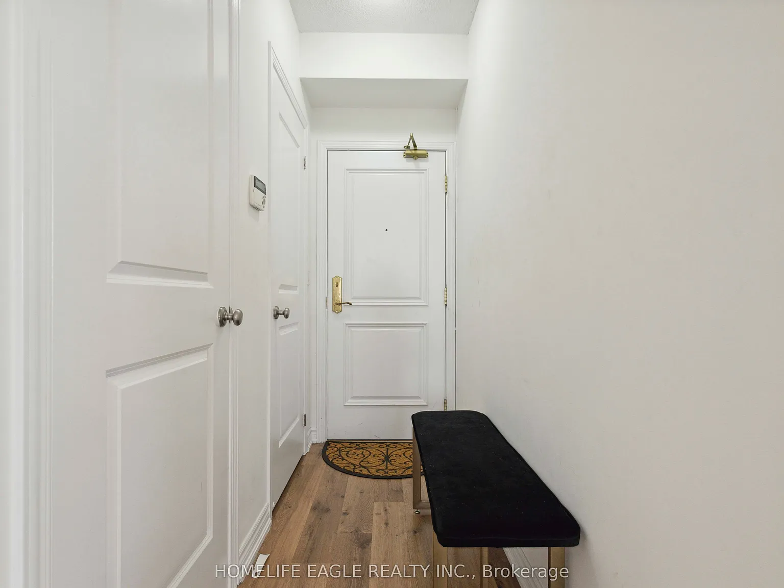 2 bed, $3,200 — Photo 3