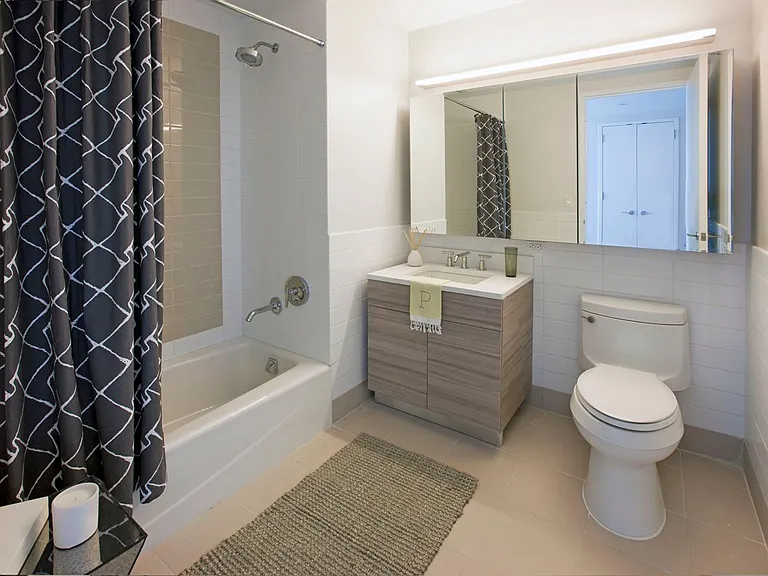 511 47th Ave #9B — Photo 6