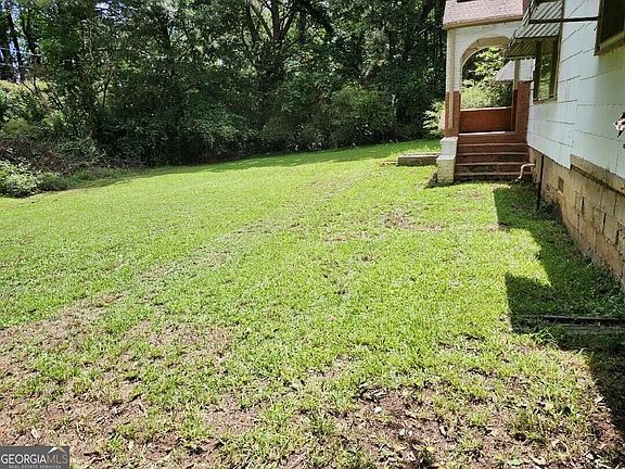 3rd image of 3874 Rex Cir