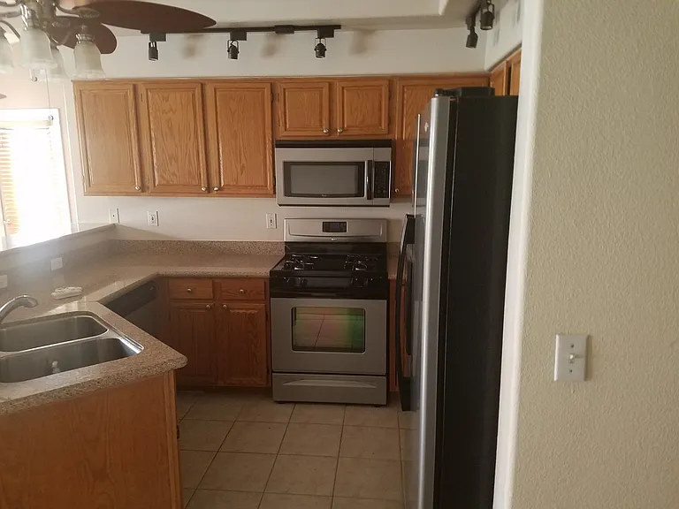 381 Manti Pl — Photo 7