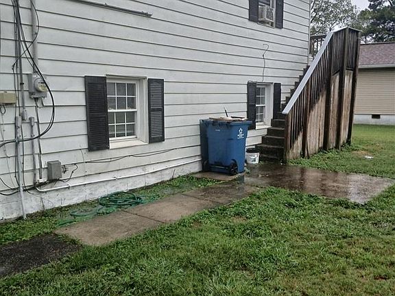 3rd image of 205 N 15th St