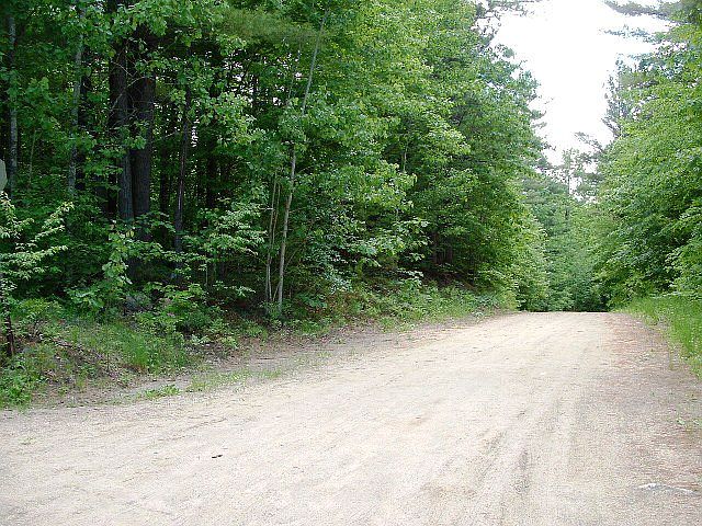 1st image of 27 Cherry Ln
