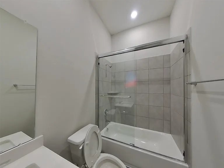 22706 Terrazzo Dr — Photo 13