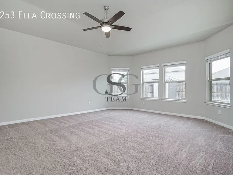 1253 Ella Xing — Photo 11