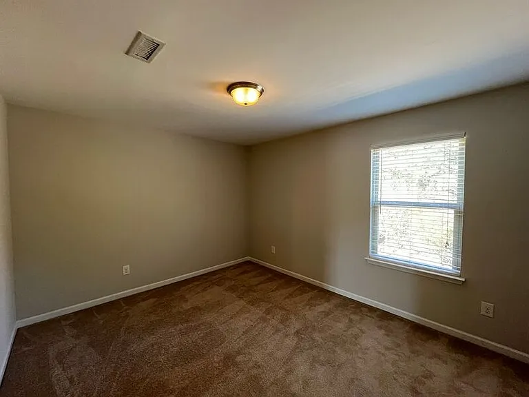 310 Princess Pl — Photo 24