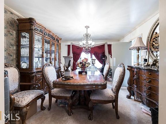 3rd image of 3028 Ashby Dr #168