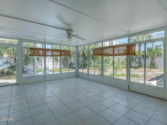 5th image of 2555 E Coral Way