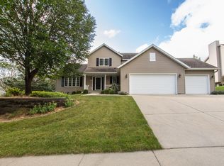 1900 11th St SW, Rochester, MN 55902