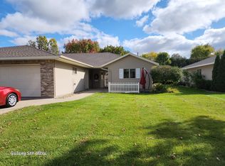 2611 9th St SW, Willmar, MN 56201