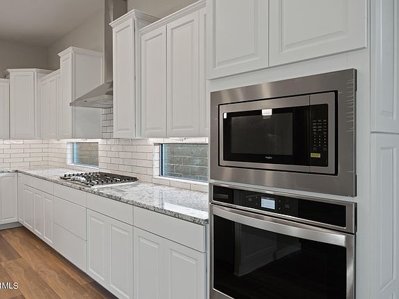 4th image of 32218 N 133RD Avenue