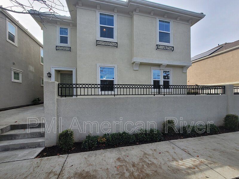 1st image of 4265 Bob Doyle Dr