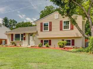 4633 Girard Dr, Roanoke, VA