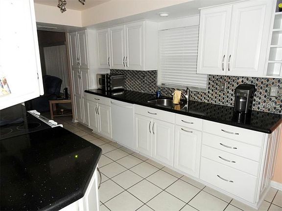 3rd image of 58 Crane Dr