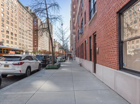 1126 Park Avenue 1A image 6 of 6