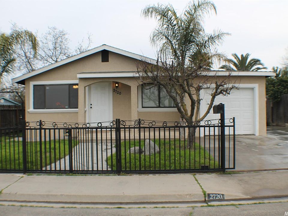 1st image of 2720 Santa Fe Ave