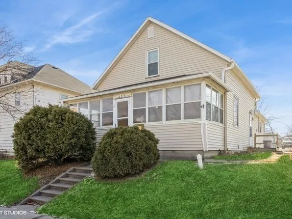 725 W Madison St, Washington, IA 52353