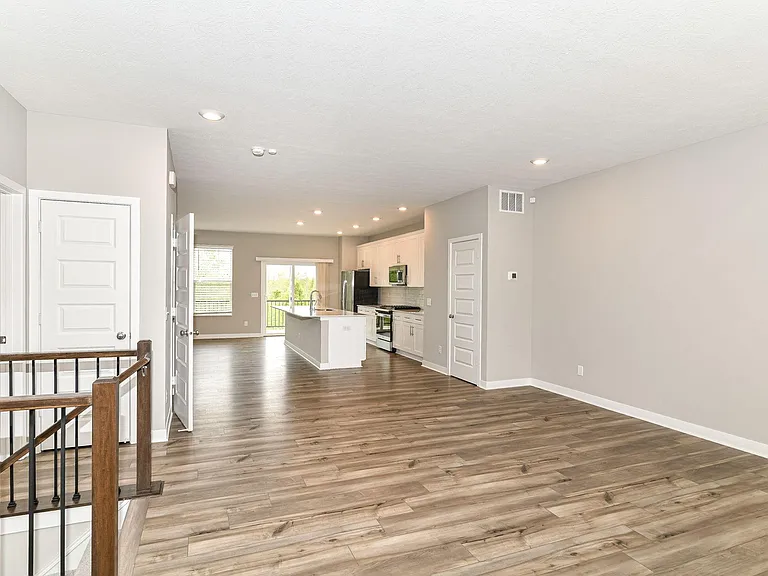 6886 Sunstone Pl — Photo 6