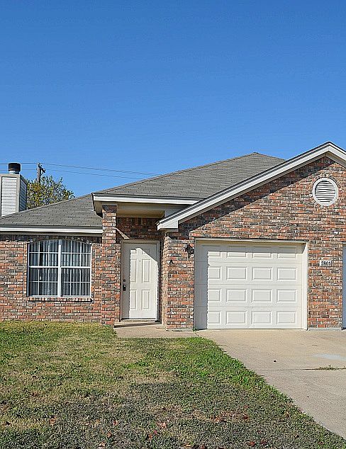1st image of 3805 Hitchrock Dr #A