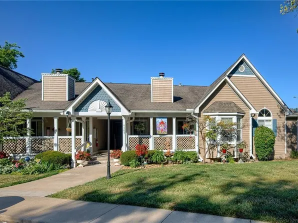 S 4304 S Bryant Ct #2, Independence, MO 64055