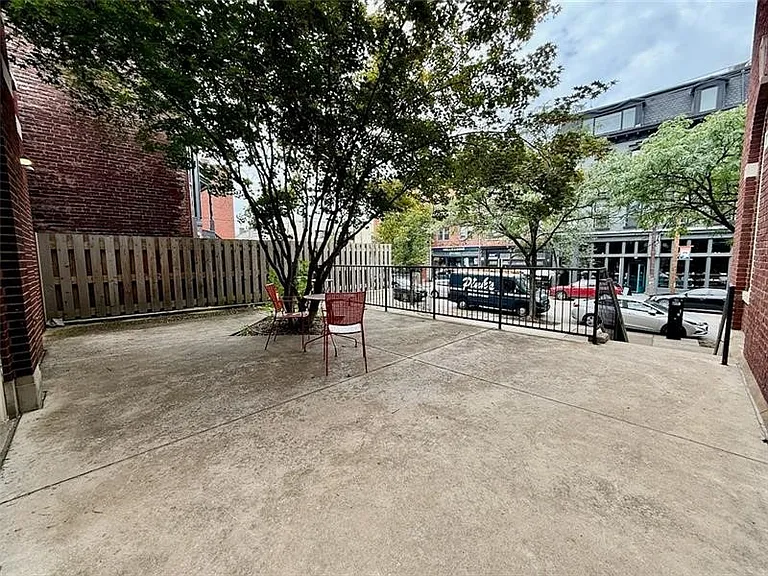 212 45th St #3-B — Photo 36