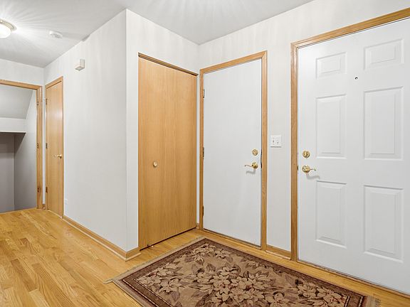 4th image of 3332 Renard Ln