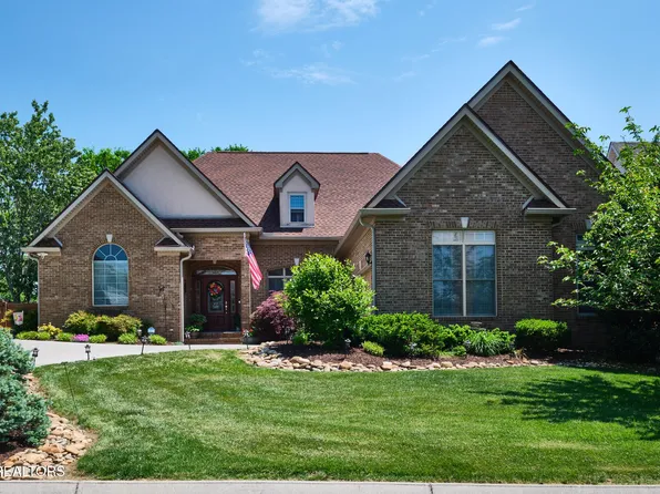 1036 Paxton Dr, Knoxville, TN 37918