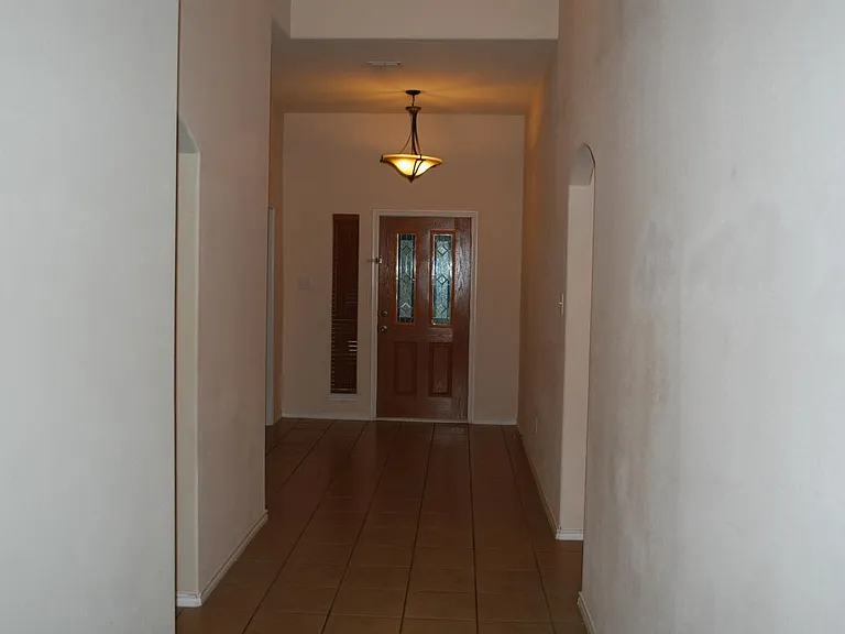 4713 Fox Sedge Ln — Photo 2