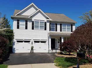 47485 Saulty Dr, Sterling, VA 20165