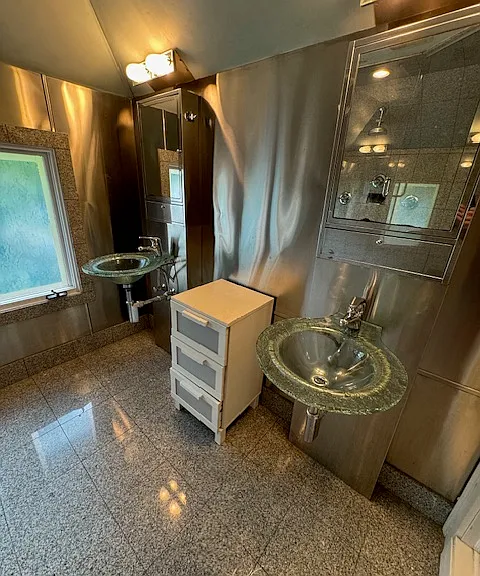 2nd floor Primary Bathroom