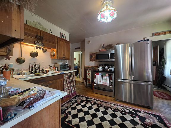 5th image of 49 Fairground Road