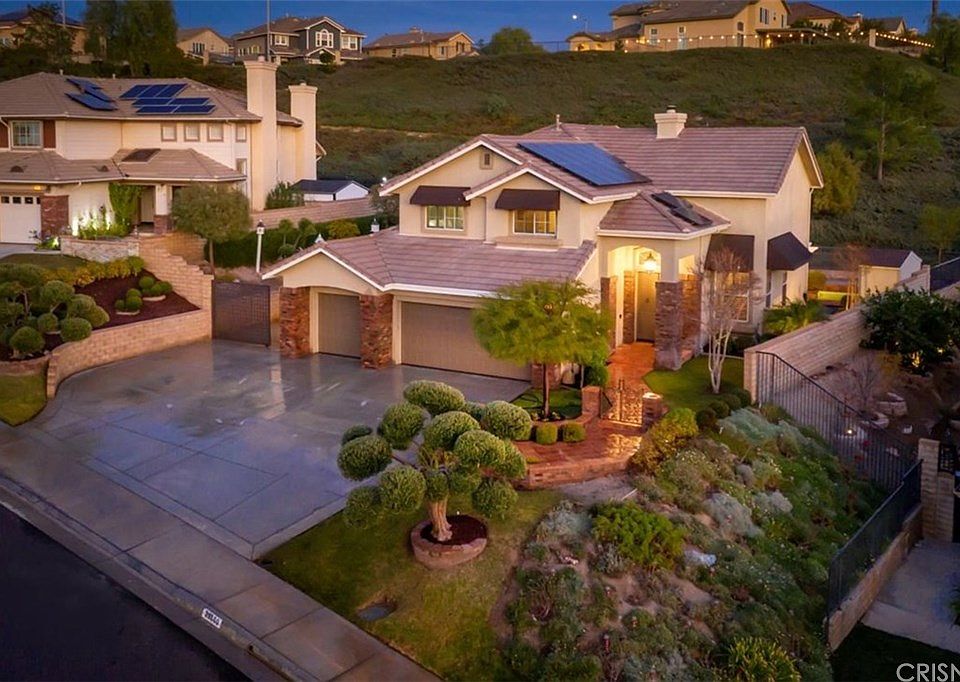 1st image of 29660 Mammoth Ln