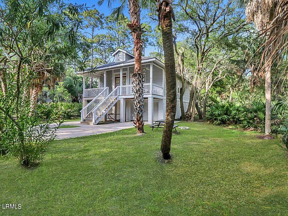 3rd image of 6 Fiddlers Cove Drive
