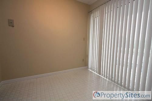 5th image of 16551 Victoria Crossing Dr Unit J