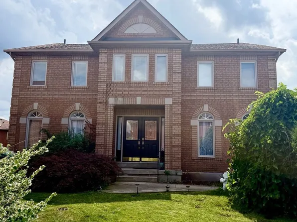 3388 Trelawny Cir, Mississauga, ON L5N 6N6