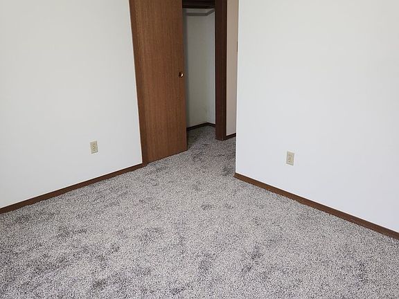 5th image of 2300 S Sycamore Ave #5