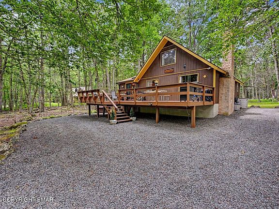 4th image of 143 White Pine Dr