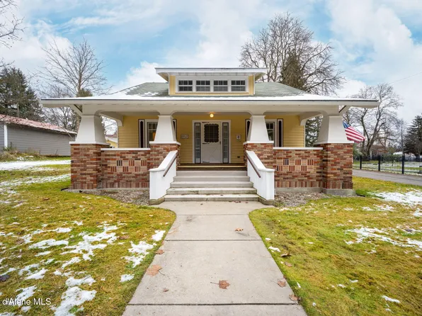 1052 N A St, Coeur D Alene, ID 83814