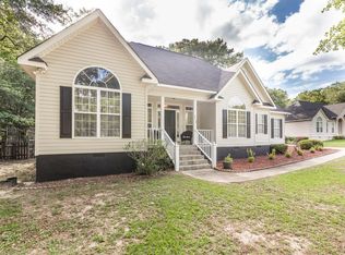 209 Laurel Ln, Lizella, GA 31052