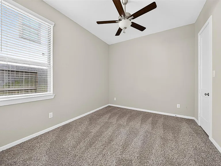 29627 Mahogany View Ln — Photo 39