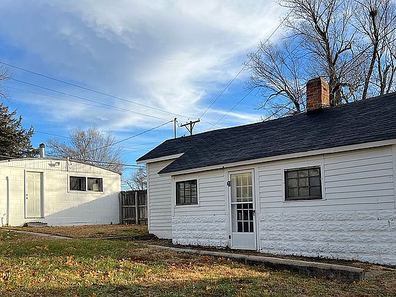 Garage and Cottage 