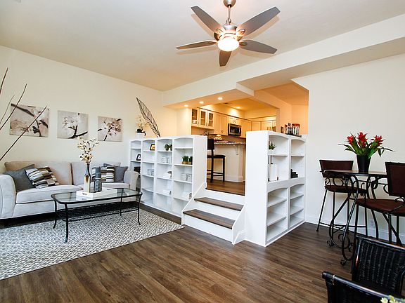 2nd image of 716 Coquina Ln