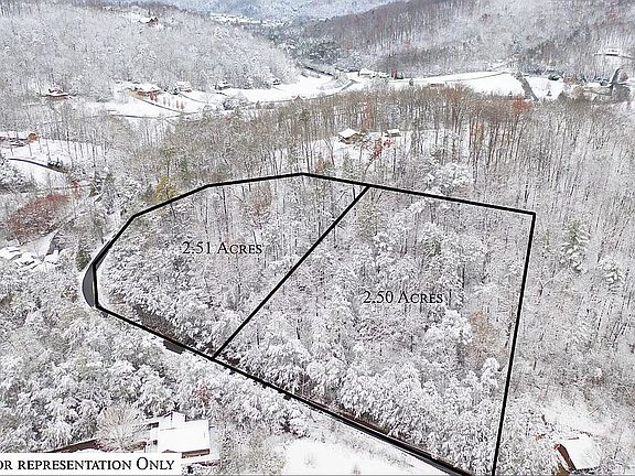 2nd image of 334 Huddleston Dr