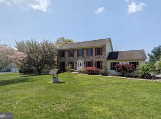 215 Hoffecker Rd, Phoenixville, PA 19460
